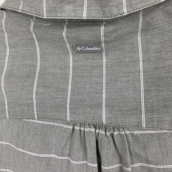 Columbia womens top XS shirt blouse stripes casual - Picture 8 of 8